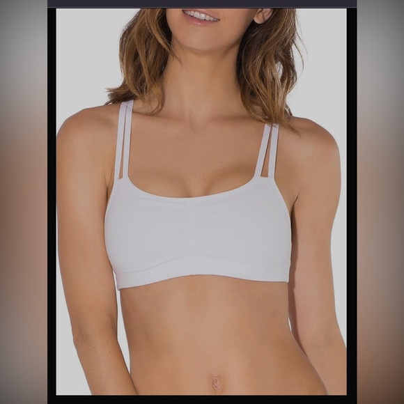 NWOT Fruit of the Loom Women's Spaghetti Strap Cotton
Pullover Sports Bra 3 pack - Picture 5 of 9